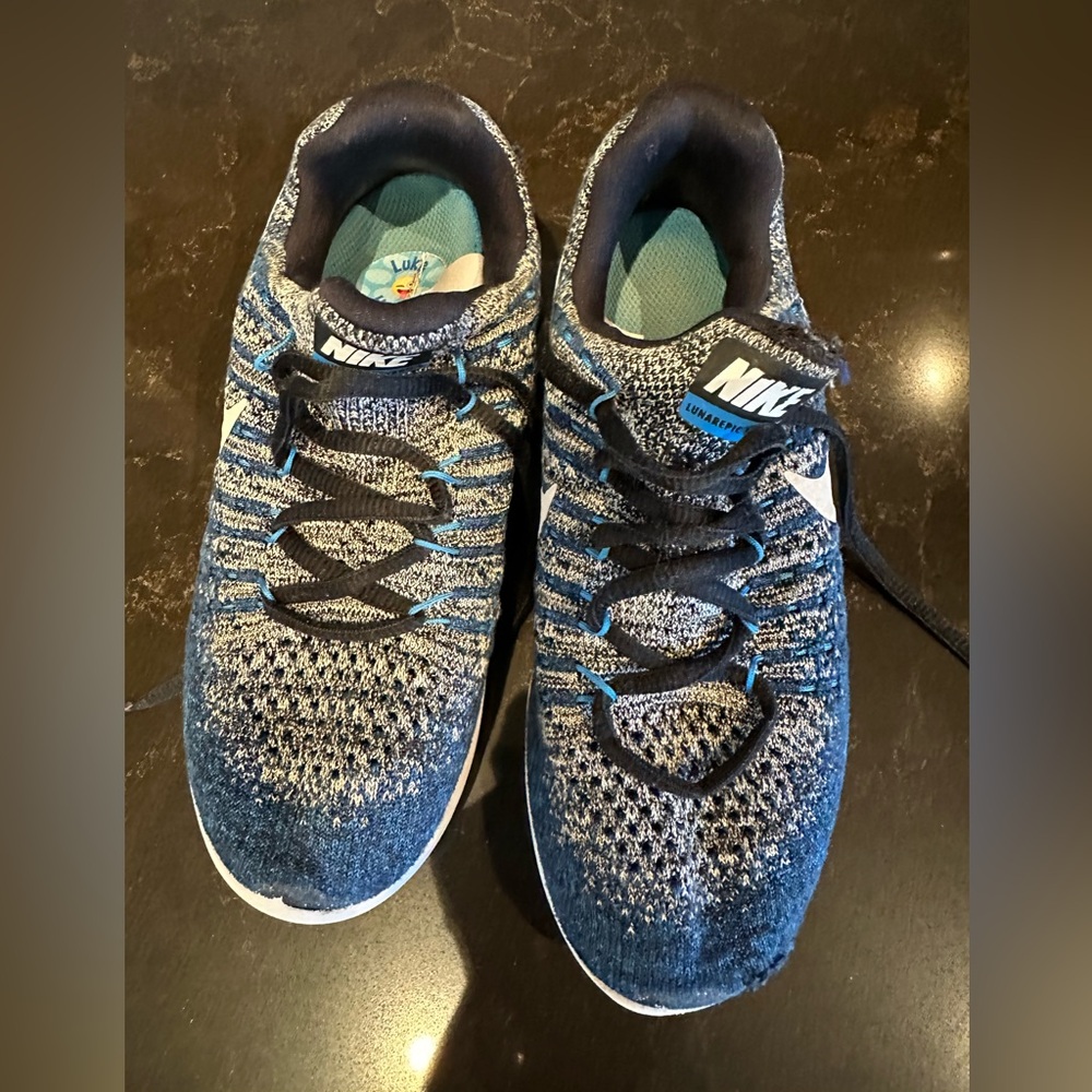 NIKES Boys Youth Size 4 Blue & Grey Running Shoes Sneakers Some Wear on …